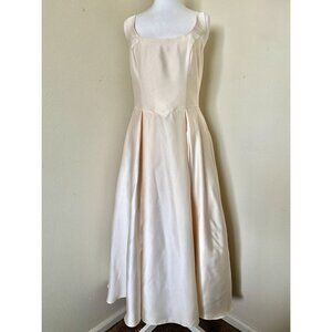 Sleeveless Ivory Fit And Flare Midi Wedding Dress Or Cocktail Dress / Bridal 14